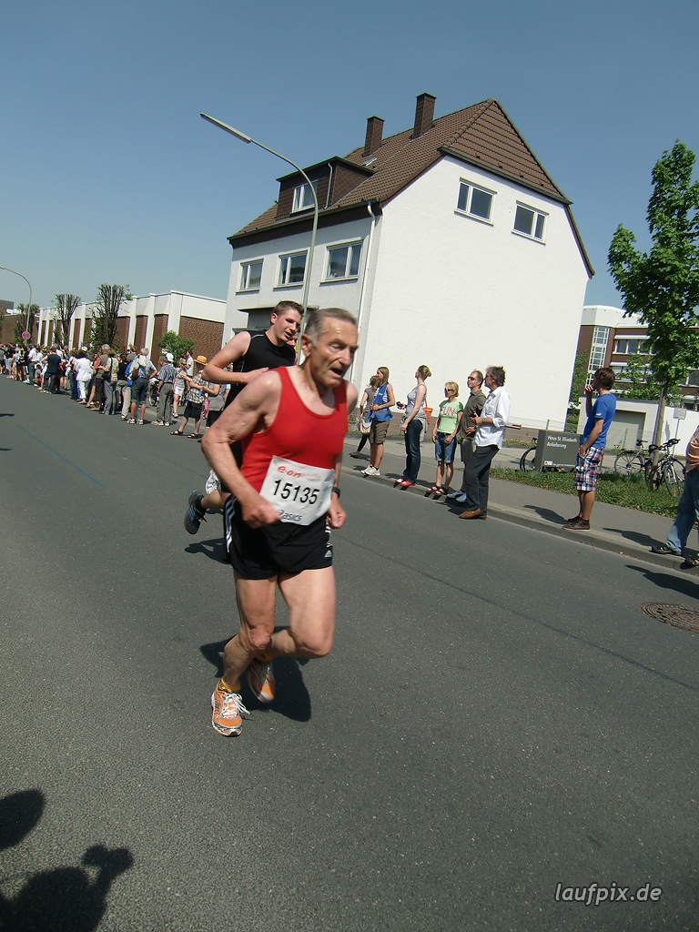 Paderborner Osterlauf 10km Ziel 2011 - 140