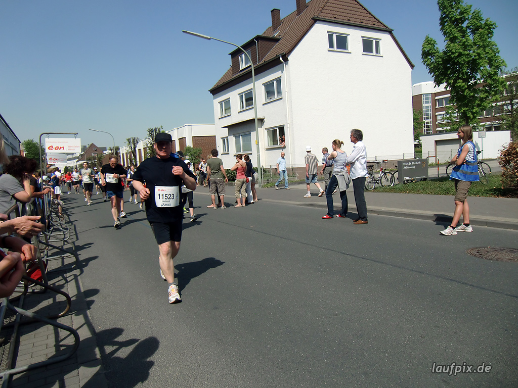 Paderborner Osterlauf 10km Ziel 2011 - 380