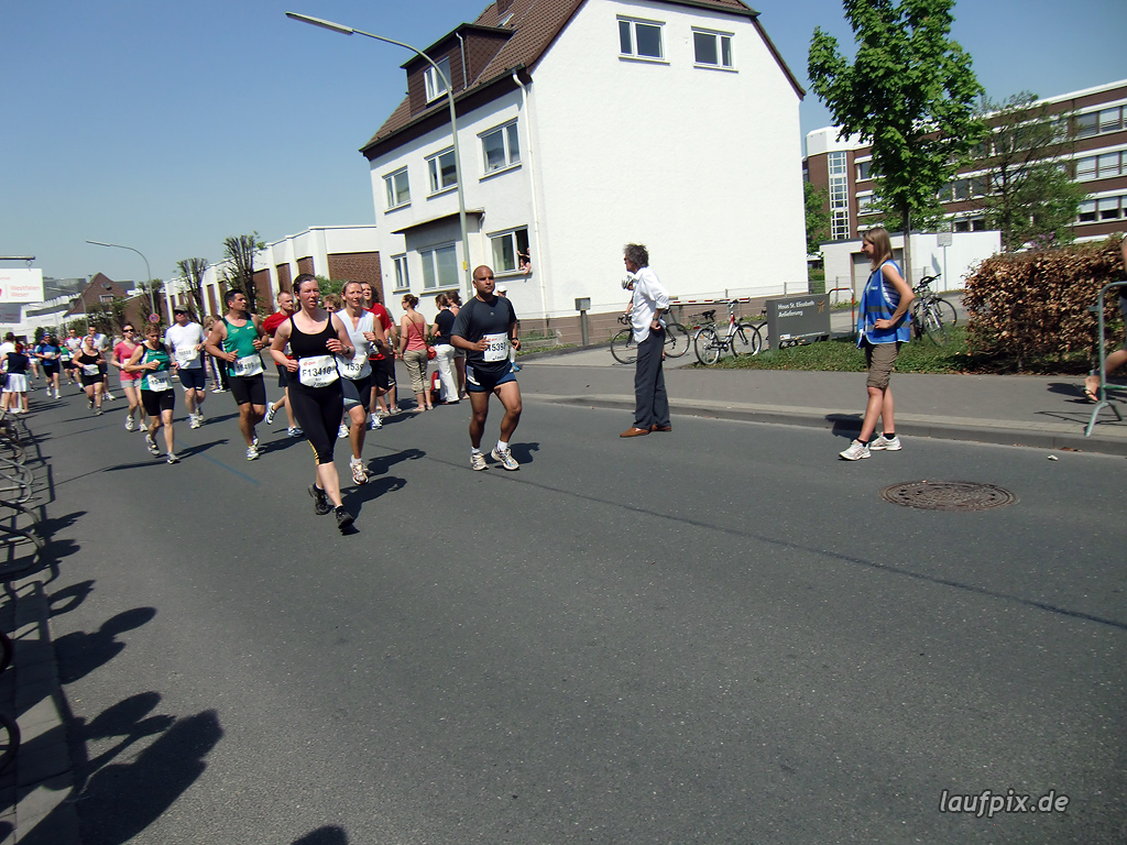 Paderborner Osterlauf 10km Ziel 2011 - 397